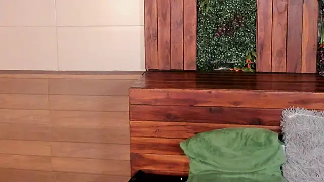 Andy Joy  online show from March 31, 10:50 am