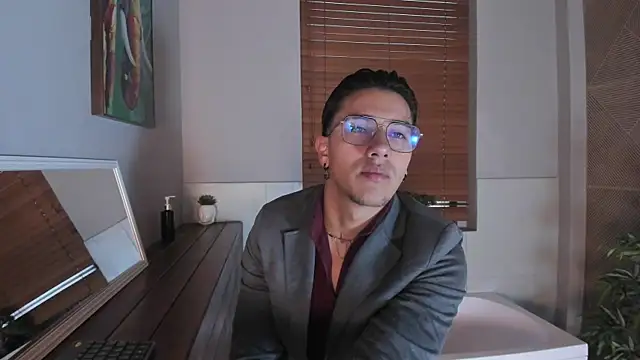 Andy Joy  online show from November 2, 11:37 am