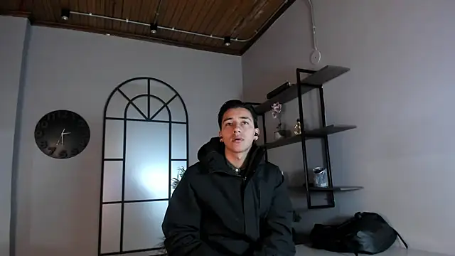 Andy Joy  online show from November 21, 11:42 am