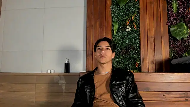 Snapshot of Andy_Joy_ chatting on June 29, 11:32 am Andy Joy online show from June 29, 11:32 am