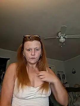 Snapshot of skyeb0787 chatting on September 9, 3:10 pm skyeb0787 online show from September 9, 3:10 pm