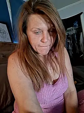 skyeb0787 online show from January 19, 5:00 am