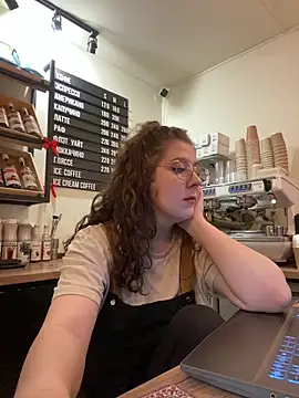 cinnabon  online show from December 21, 2:30 pm