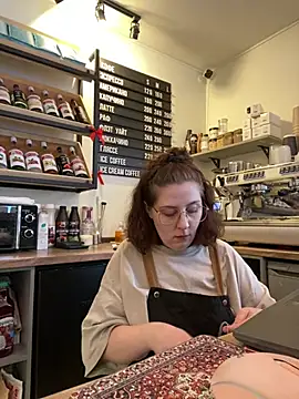 cinnabon  online show from February 3, 1:27 pm