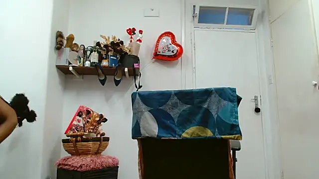 xTALLSEXYBUMx online show from March 16, 8:44 pm