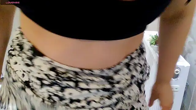 Erotica333 online show from April 8, 4:08 pm