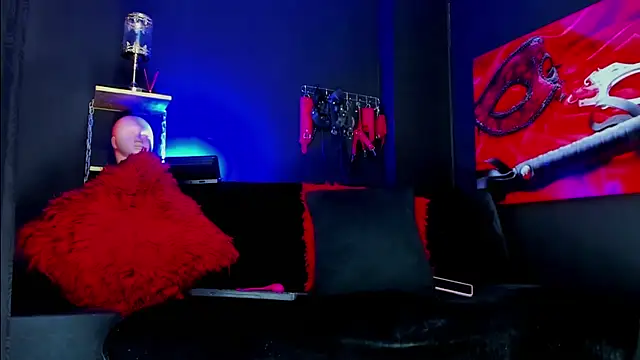 Coralinstone online show from January 7, 6:57 pm