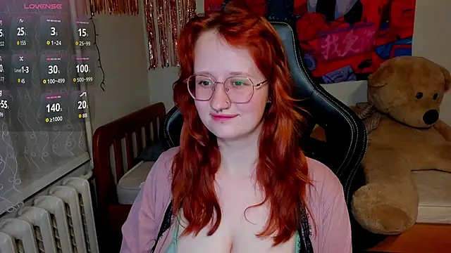 KrisTyBooBsin online show from February 7, 4:37 pm