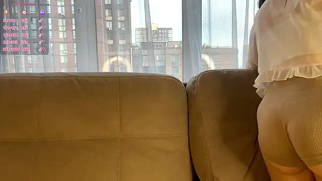 LindaFarmer online show from November 4, 4:05 am