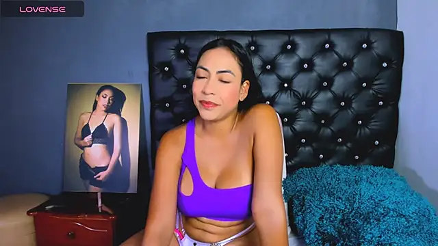 catalinamuss  online show from May 5, 5:38 pm