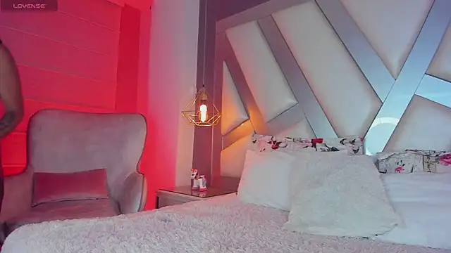 Amber villalobos  online show from December 5, 10:14 am