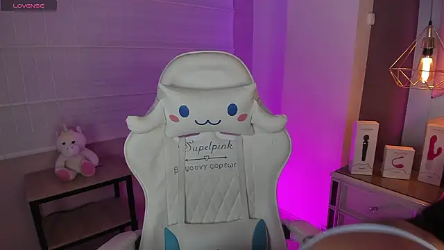 Amber villalobos  online show from March 14, 11:11 pm