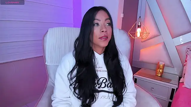 Snapshot of Amber_villalobos_ chatting on September 25, 3:45 am Amber villalobos online show from September 25, 3:45 am
