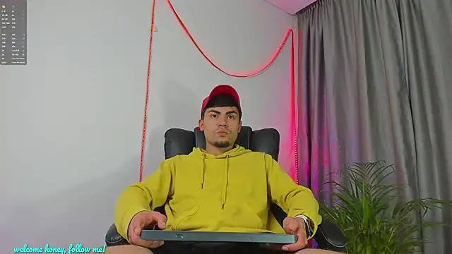 kalivan voinesscu online show from October 6, 5:08 am