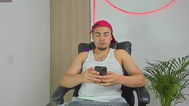 kalivan voinesscu online show from February 23, 6:58 am