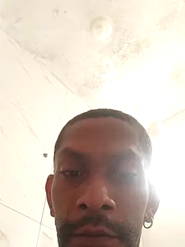 Douglas202424 online show from February 8, 7:11 pm