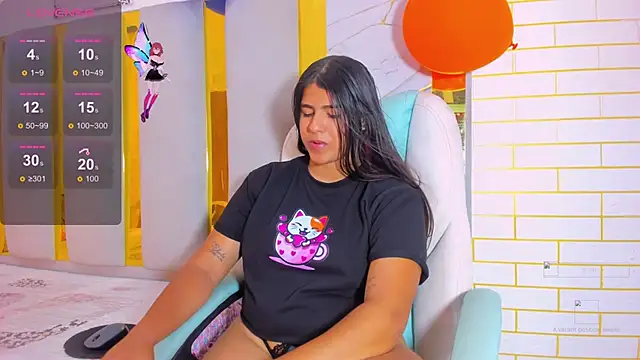 Lia Ashley online show from October 15, 7:00 pm