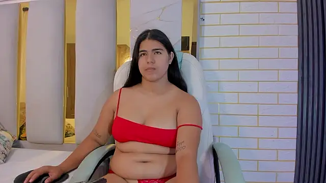 Lia Ashley online show from March 27, 7:15 pm