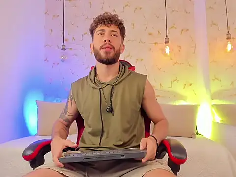 rikkostuff online show from October 6, 4:19 pm