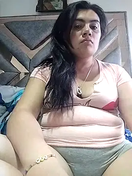 Snapshot of naughty-sharlot chatting on October 28, 10:31 pm naughty-sharlot online show from October 28, 10:31 pm