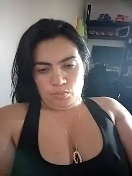 Snapshot of naughty-sharlot chatting on November 5, 1:20 am naughty-sharlot online show from November 5, 1:20 am