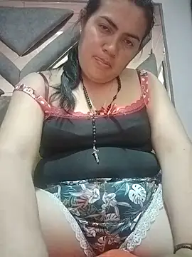 naughty-sharlot online show from May 23, 1:37 am