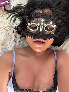 Bella Luna18 online show from March 26, 10:35 am