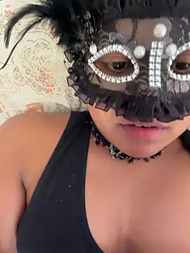 Bella Luna18 online show from March 3, 6:04 pm