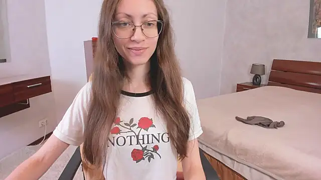 Pantyhose Mila online show from November 7, 8:35 pm