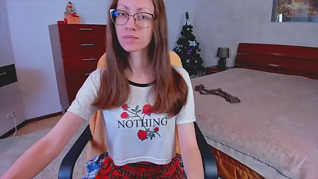 Pantyhose Mila online show from January 10, 8:15 pm