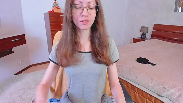 Pantyhose Mila online show from February 5, 8:26 pm