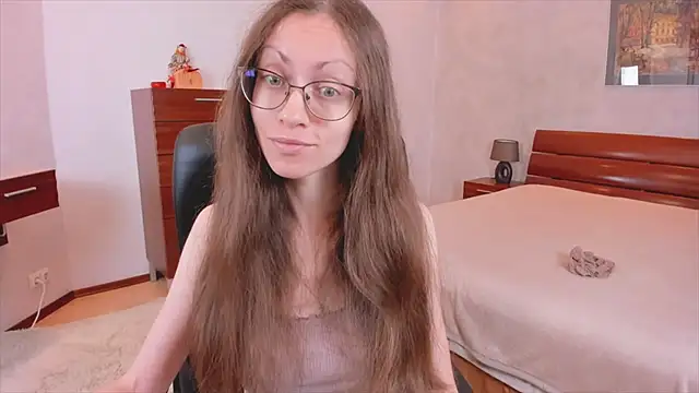 Snapshot of Pantyhose_Mila chatting on October 8, 7:25 pm Pantyhose Mila online show from October 8, 7:25 pm