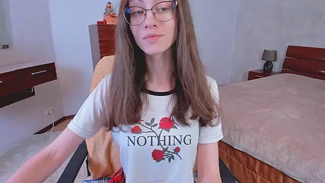 Pantyhose Mila online show from February 1, 8:18 pm