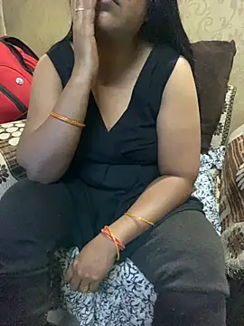 Snapshot of Tameesh_sexy_mistress chatting on November 14, 11:58 am Tameesh sexy mistress online show from November 14, 11:58 am