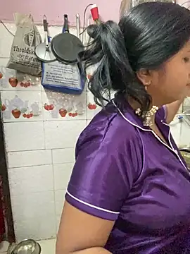 Tameesh sexy mistress online show from April 18, 4:37 am