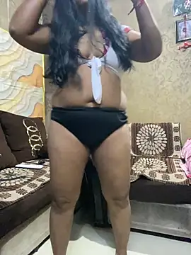 Snapshot of Tameesh_sexy_mistress chatting on October 2, 6:00 pm Tameesh sexy mistress online show from October 2, 6:00 pm