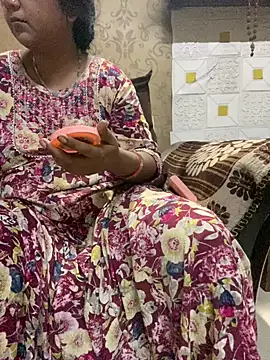 Tameesh sexy mistress online show from July 13, 10:25 am