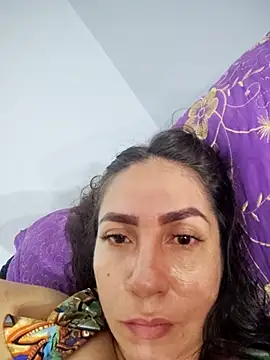 naihroby online show from April 6, 6:53 pm