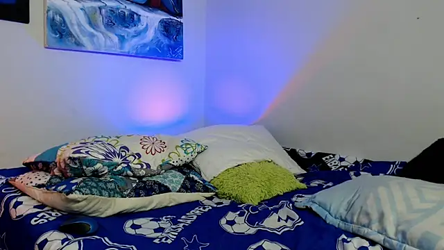 naihroby online show from March 19, 1:49 am