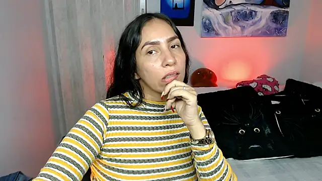 naihroby online show from April 13, 4:49 am