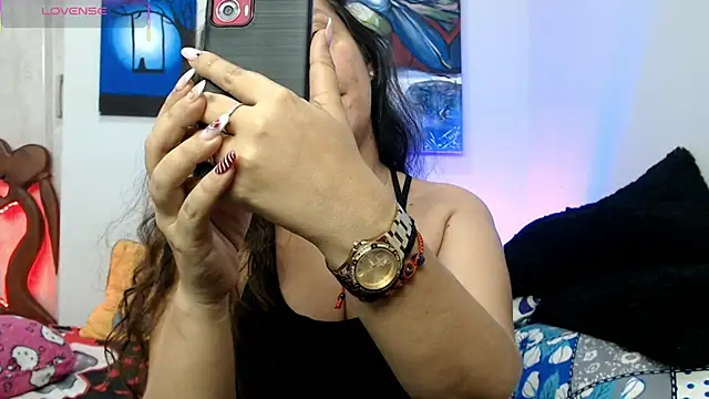 naihroby online show from December 17, 8:08 am