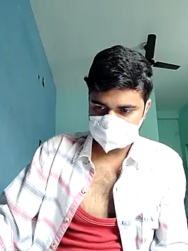 Snapshot of Ishan003 chatting on June 9, 6:14 am Ishan003 online show from June 9, 6:14 am