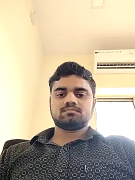 Ishan003 online show from April 26, 7:16 am