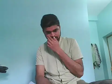 Snapshot of Ishan003 chatting on July 18, 4:54 am Ishan003 online show from July 18, 4:54 am