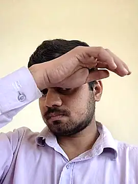 Snapshot of Ishan003 chatting on June 28, 5:58 am Ishan003 online show from June 28, 5:58 am