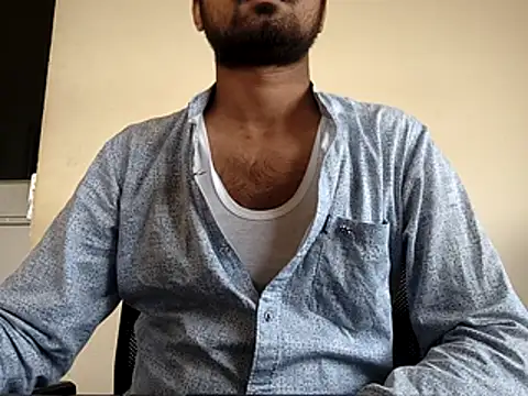 Ishan003 online show from May 10, 6:39 am
