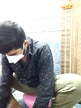 Ishan003 online show from November 20, 2:40 pm