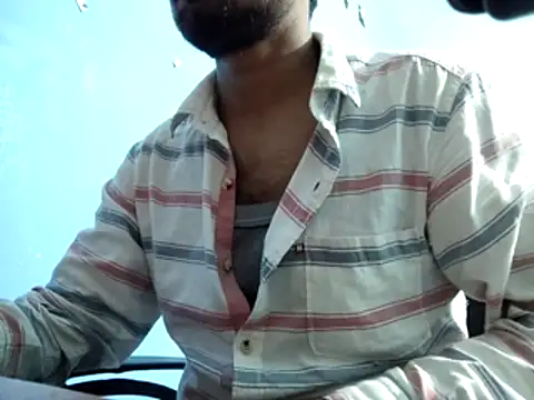 Ishan003 online show from December 17, 2:33 pm