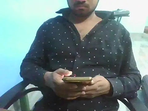 Ishan003 online show from November 18, 2:42 pm