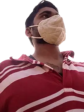 Ishan003 online show from February 18, 3:04 am